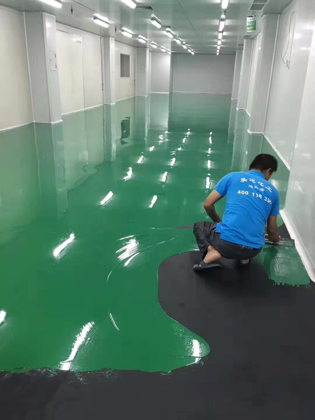 潮濕天里重慶地板漆廠家如何施工？